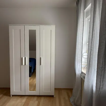 Gemuetlich Unterm Dach Apartment Baunatal